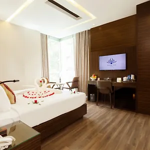 Queen Ann Hotel