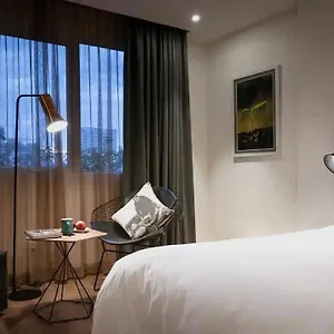 C Hotel- đề Thám Bùi Viện Walking Street Hotel