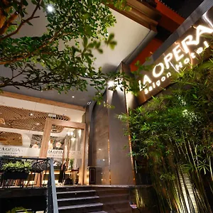 호텔 La Opera Saigon